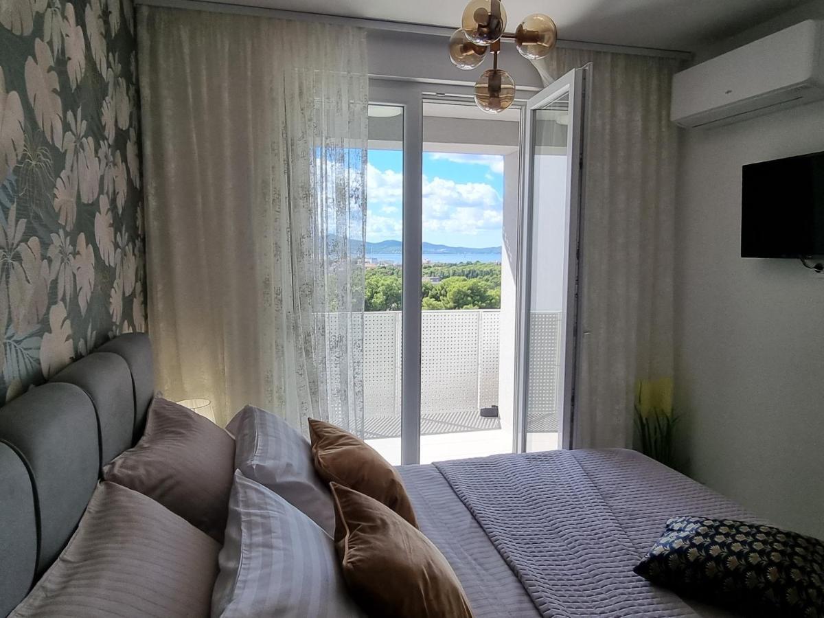 Apartment "50 Shades" With Balcony And Free Parking In The Garage Zadar Dış mekan fotoğraf