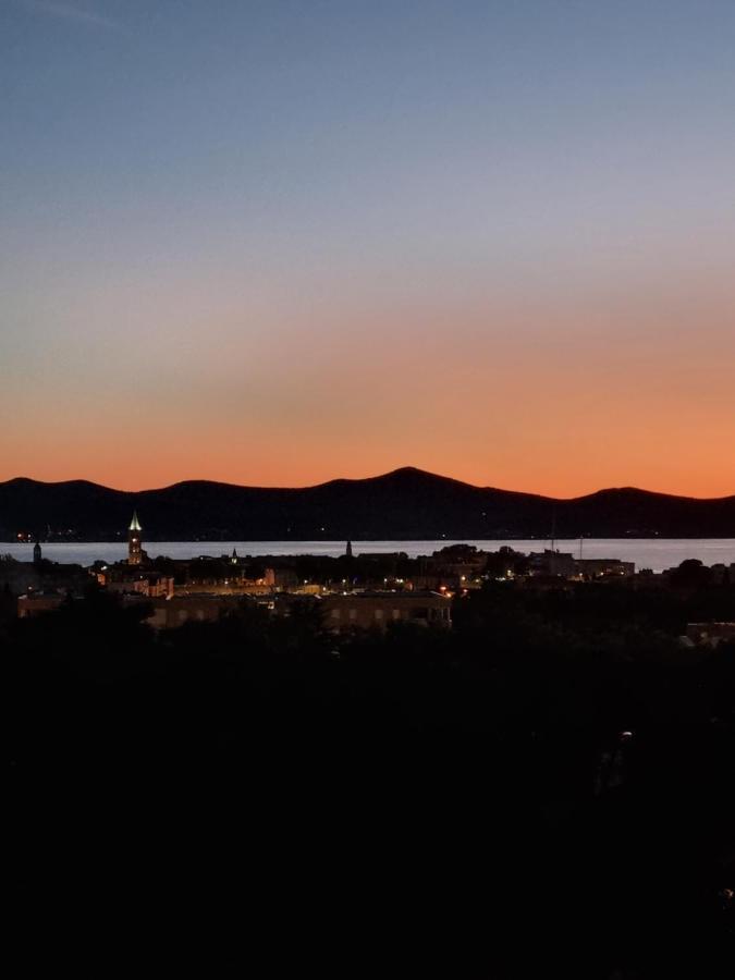 Apartment "50 Shades" With Balcony And Free Parking In The Garage Zadar Dış mekan fotoğraf
